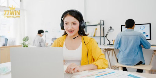 dao-tao-nhan-vien-cham-soc-khach-tai-nha-cai-77win